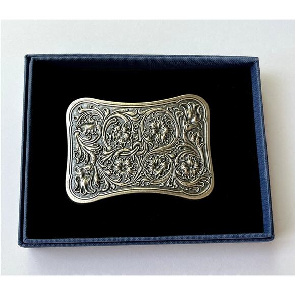 Floral Western Country Jean's Friend Belt Buckle - Picture 1 of 13